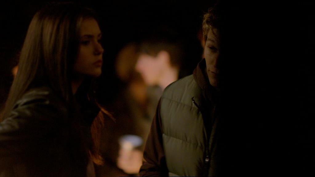 VampireDiariesWorld-dot-org_1x01Pilot_Captures01798.jpg