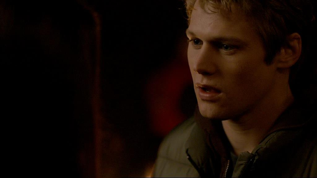 VampireDiariesWorld-dot-org_1x01Pilot_Captures01817.jpg