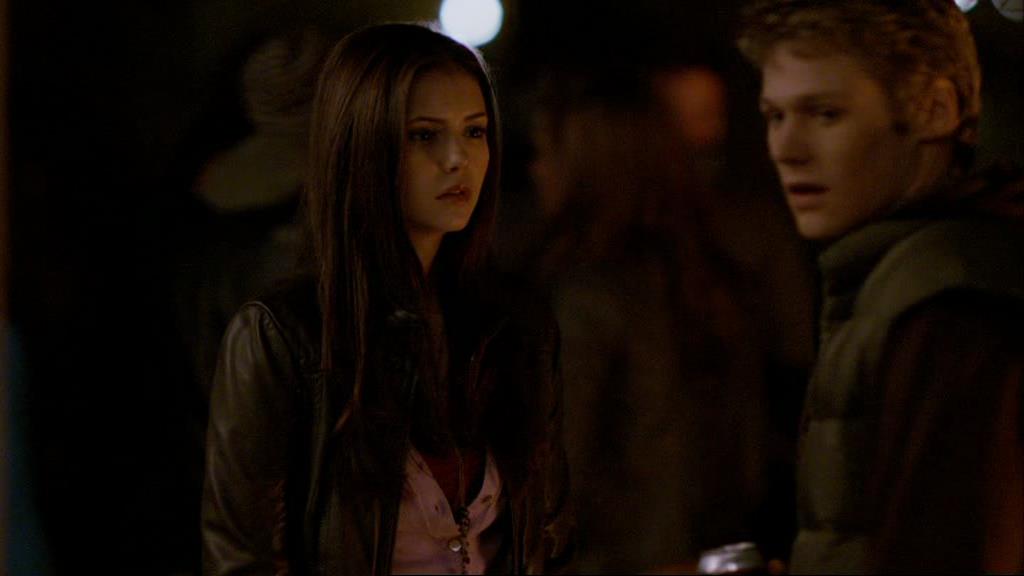 VampireDiariesWorld-dot-org_1x01Pilot_Captures01826.jpg