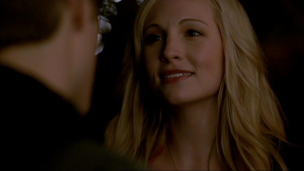 VampireDiariesWorld-dot-org_1x01Pilot_Captures01835.jpg