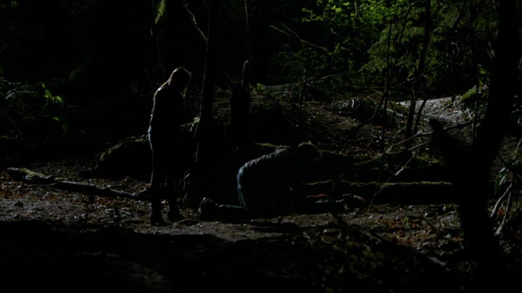 VampireDiariesWorld-dot-org_1x01Pilot_Captures01904.jpg