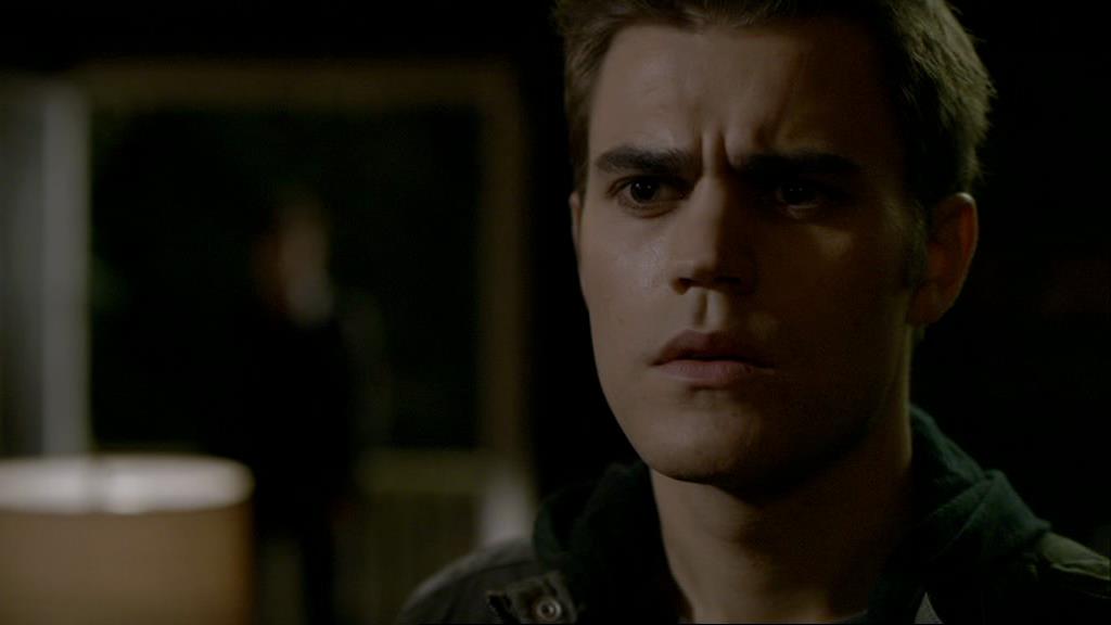 VampireDiariesWorld-dot-org_1x01Pilot_Captures01975.jpg