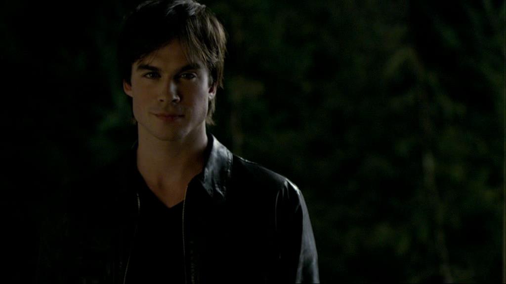 VampireDiariesWorld-dot-org_1x01Pilot_Captures01986.jpg