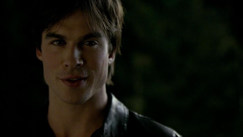 VampireDiariesWorld-dot-org_1x01Pilot_Captures01990.jpg