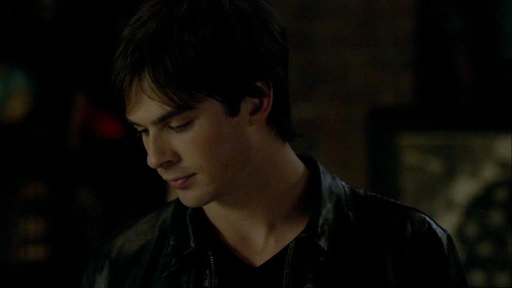 VampireDiariesWorld-dot-org_1x01Pilot_Captures01998.jpg