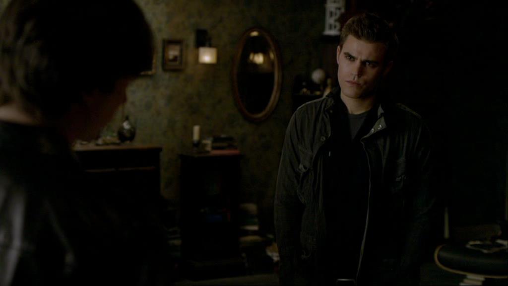 VampireDiariesWorld-dot-org_1x01Pilot_Captures02002.jpg