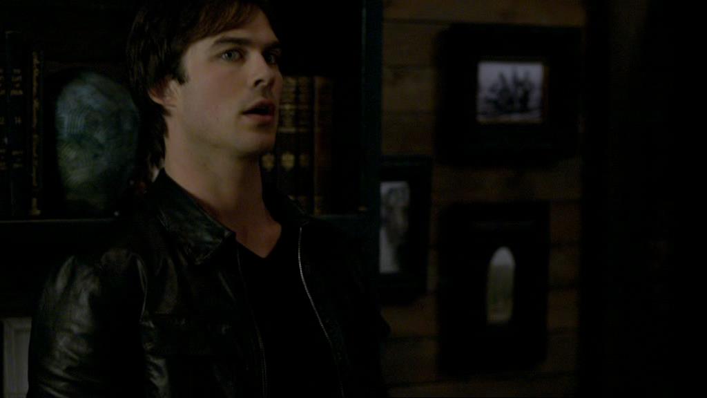 VampireDiariesWorld-dot-org_1x01Pilot_Captures02020.jpg