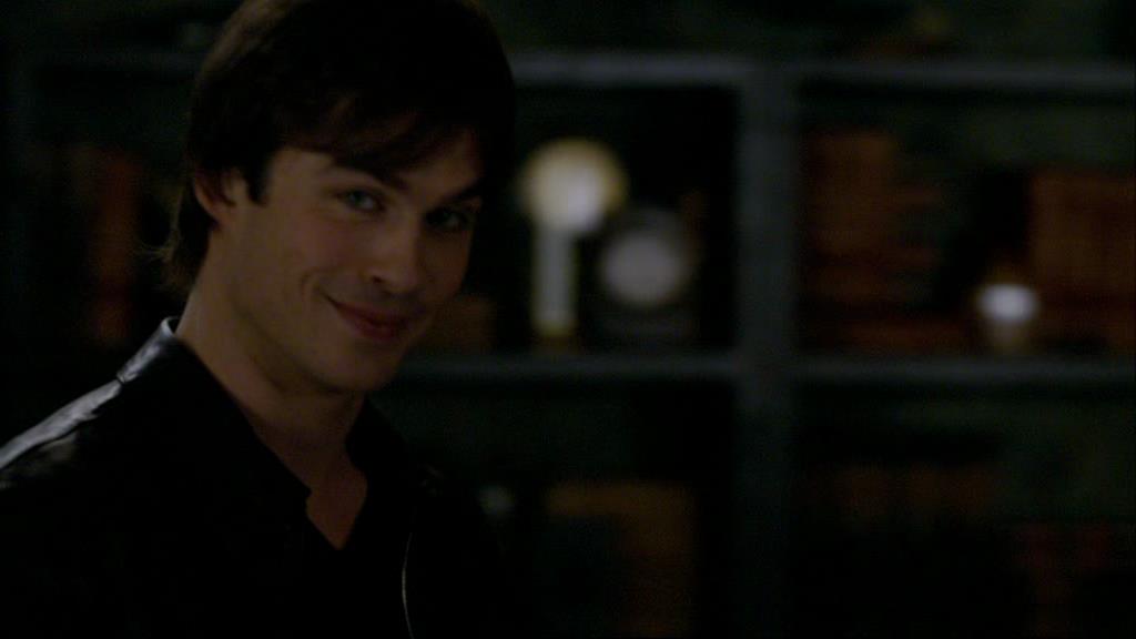 VampireDiariesWorld-dot-org_1x01Pilot_Captures02028.jpg