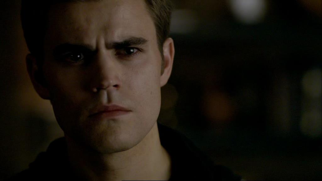 VampireDiariesWorld-dot-org_1x01Pilot_Captures02068.jpg