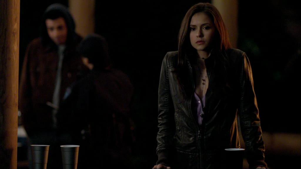 VampireDiariesWorld-dot-org_1x01Pilot_Captures02089.jpg