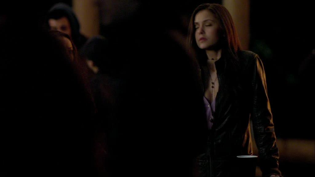 VampireDiariesWorld-dot-org_1x01Pilot_Captures02090.jpg