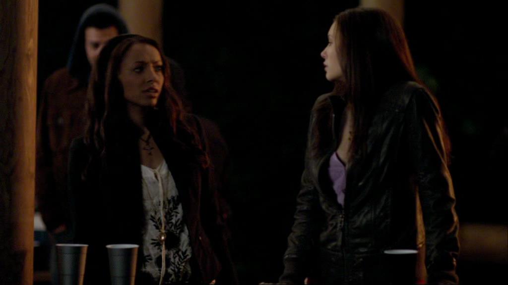 VampireDiariesWorld-dot-org_1x01Pilot_Captures02091.jpg