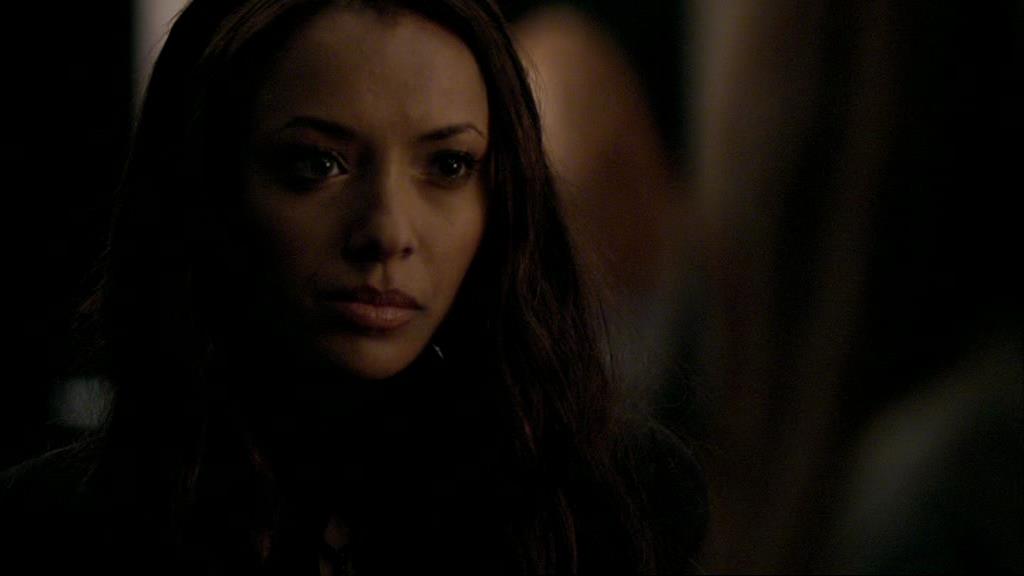 VampireDiariesWorld-dot-org_1x01Pilot_Captures02109.jpg