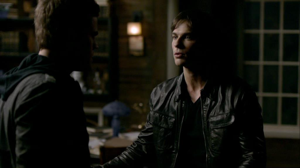 VampireDiariesWorld-dot-org_1x01Pilot_Captures02151.jpg