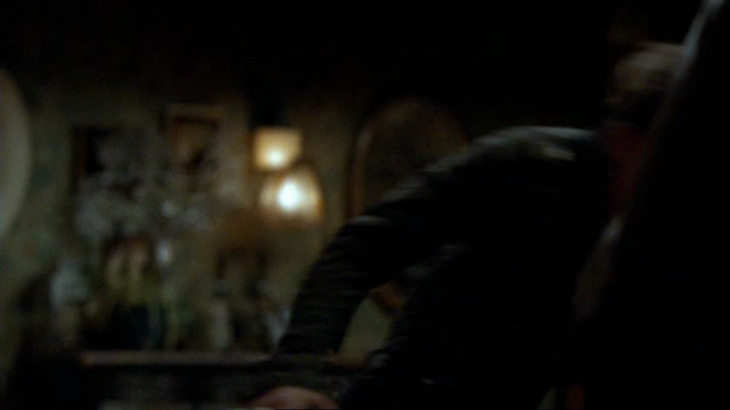 VampireDiariesWorld-dot-org_1x01Pilot_Captures02166.jpg