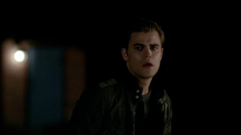 VampireDiariesWorld-dot-org_1x01Pilot_Captures02189.jpg