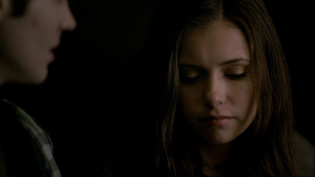 VampireDiariesWorld-dot-org_1x01Pilot_Captures02327.jpg