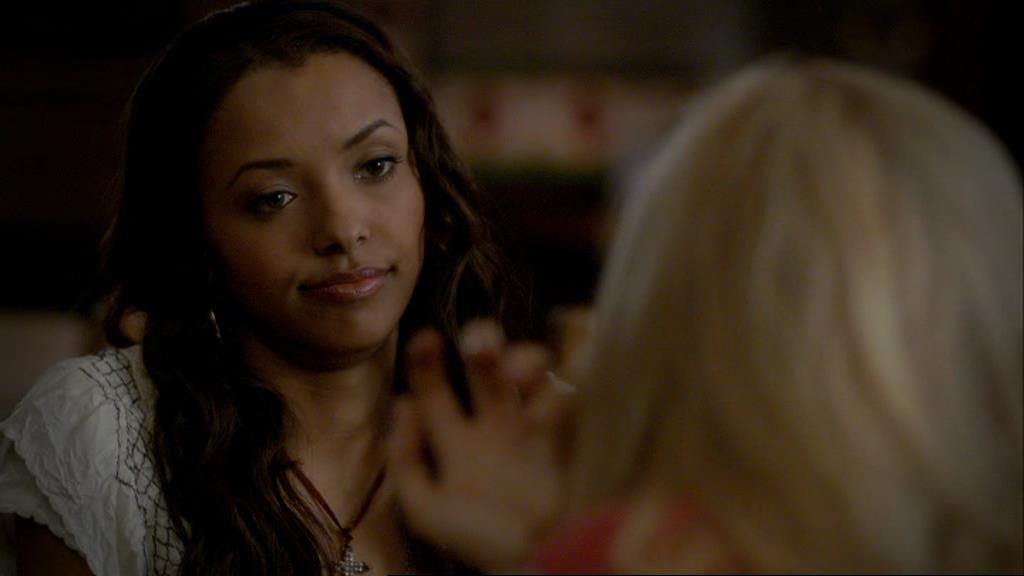 VampireDiariesWorld-dot-org_1x01Pilot_Captures02362.jpg