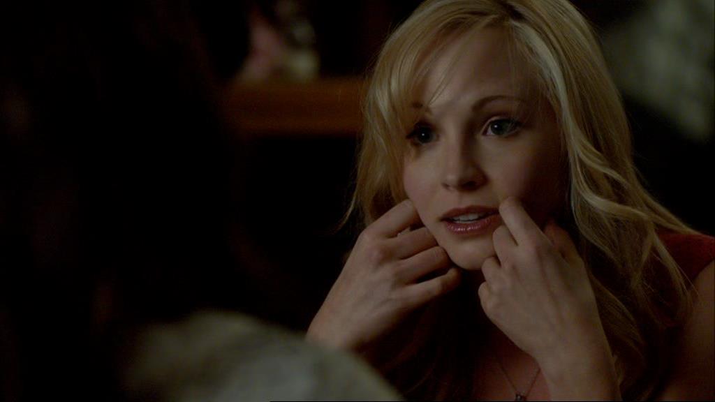 VampireDiariesWorld-dot-org_1x01Pilot_Captures02370.jpg