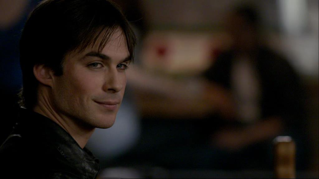 VampireDiariesWorld-dot-org_1x01Pilot_Captures02482.jpg