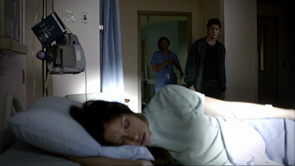 VampireDiariesWorld_dot_org-1x02TheNightOfTheComet00173.jpg