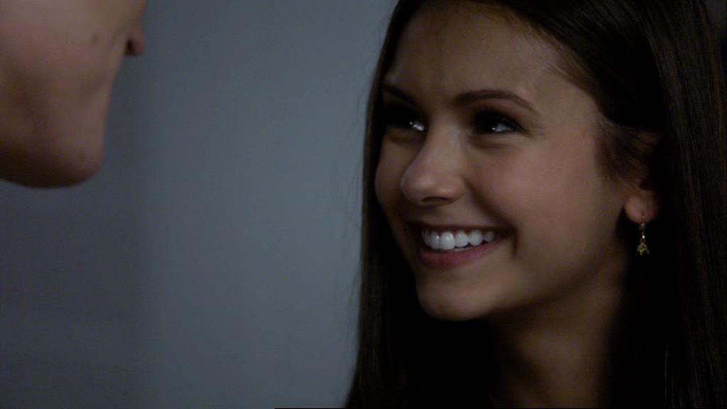 VampireDiariesWorld_dot_org-1x02TheNightOfTheComet00240.jpg