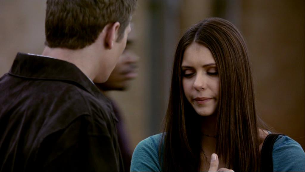 VampireDiariesWorld_dot_org-1x02TheNightOfTheComet00371.jpg