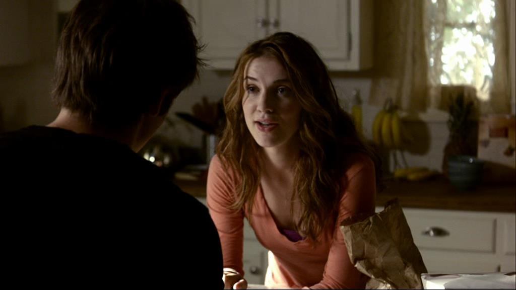 VampireDiariesWorld_dot_org-1x02TheNightOfTheComet00671.jpg