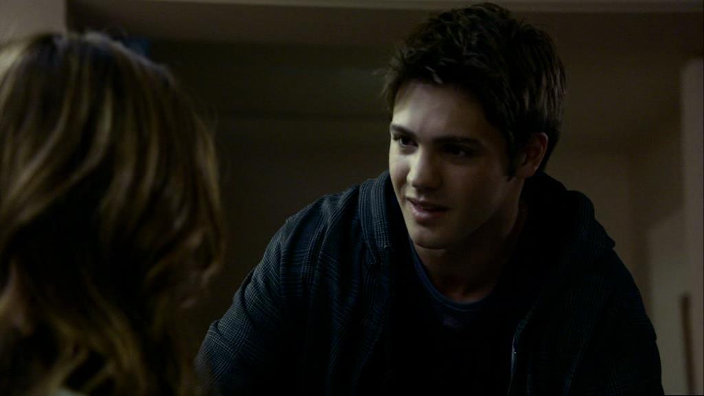 VampireDiariesWorld_dot_org-1x02TheNightOfTheComet00818.jpg