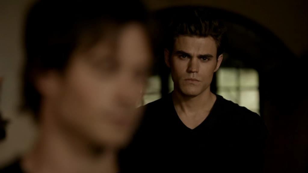 VampireDiariesWorld_dot_org-1x02TheNightOfTheComet00958.jpg