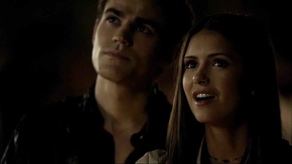 VampireDiariesWorld_dot_org-1x02TheNightOfTheComet01415.jpg