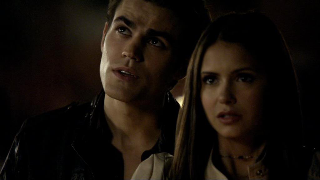 VampireDiariesWorld_dot_org-1x02TheNightOfTheComet01420.jpg