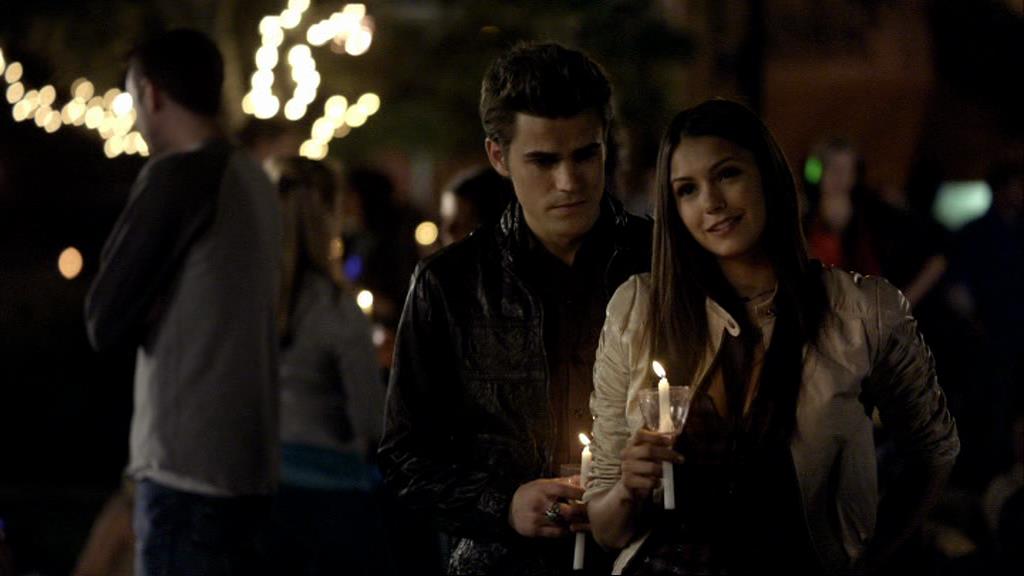 VampireDiariesWorld_dot_org-1x02TheNightOfTheComet01432.jpg