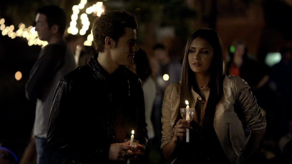 VampireDiariesWorld_dot_org-1x02TheNightOfTheComet01438.jpg