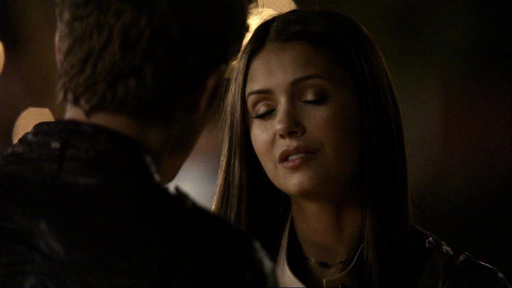 VampireDiariesWorld_dot_org-1x02TheNightOfTheComet01486.jpg