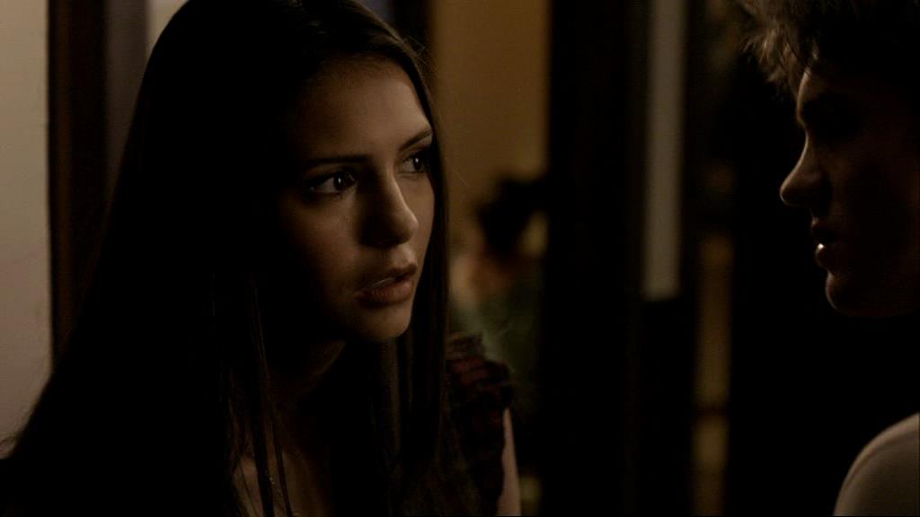 VampireDiariesWorld_dot_org-1x02TheNightOfTheComet01647.jpg