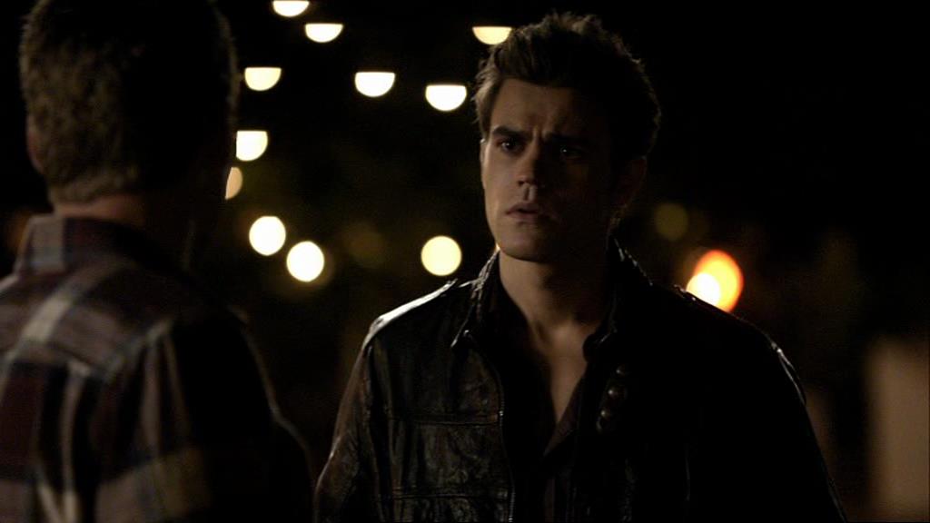 VampireDiariesWorld_dot_org-1x02TheNightOfTheComet01677.jpg