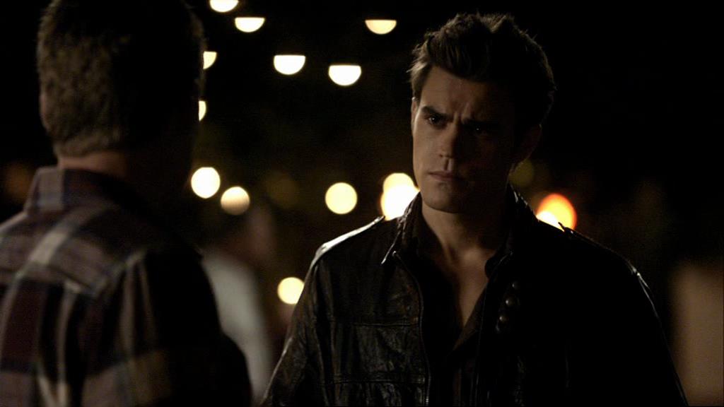 VampireDiariesWorld_dot_org-1x02TheNightOfTheComet01682.jpg