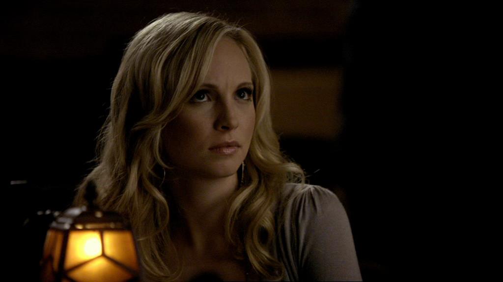 VampireDiariesWorld_dot_org-1x02TheNightOfTheComet02010.jpg