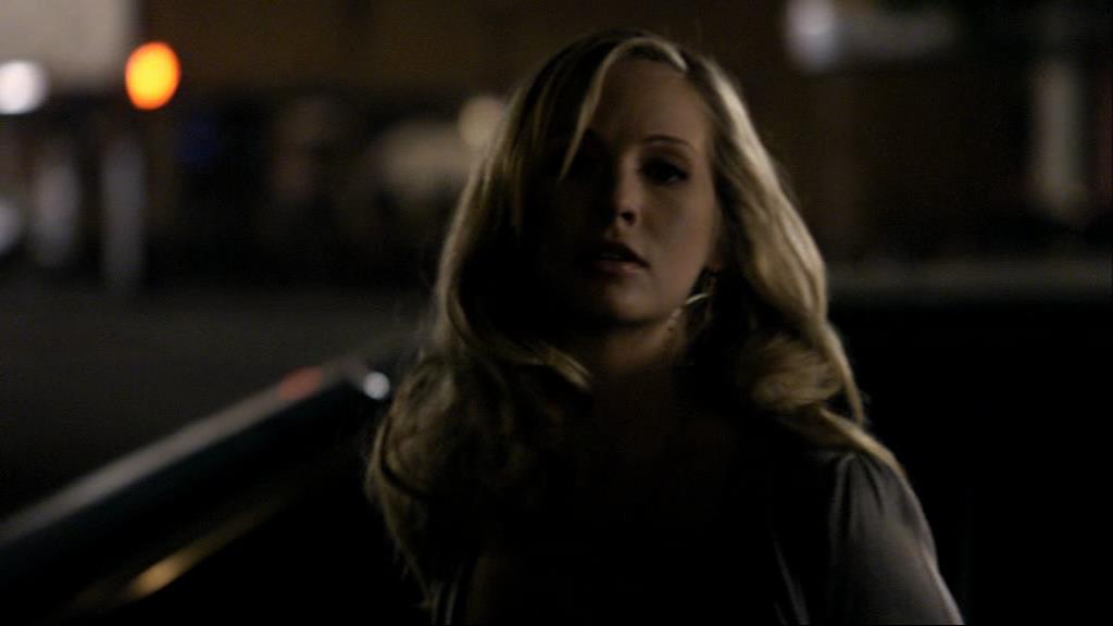 VampireDiariesWorld_dot_org-1x02TheNightOfTheComet02192.jpg