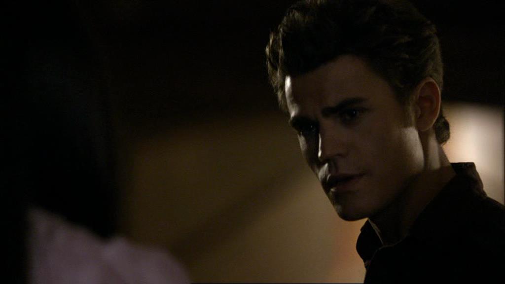 VampireDiariesWorld_dot_org-1x02TheNightOfTheComet02231.jpg