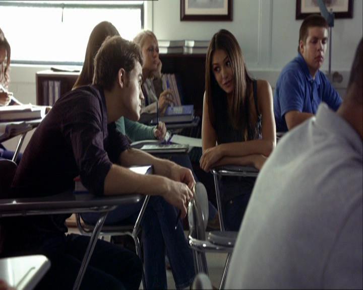 VampireDiariesWorld_dot_org-1x03FridayNightBites0351.jpg