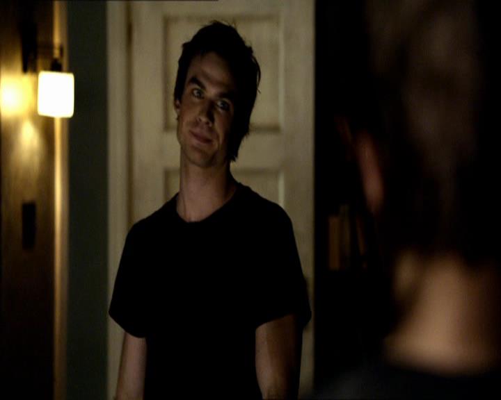 VampireDiariesWorld_dot_org-1x03FridayNightBites0791.jpg