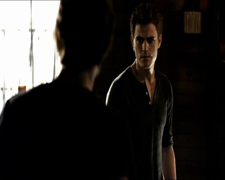 VampireDiariesWorld_dot_org-1x03FridayNightBites0796.jpg