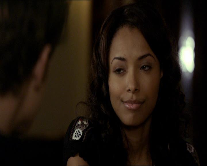 VampireDiariesWorld_dot_org-1x03FridayNightBites0958.jpg