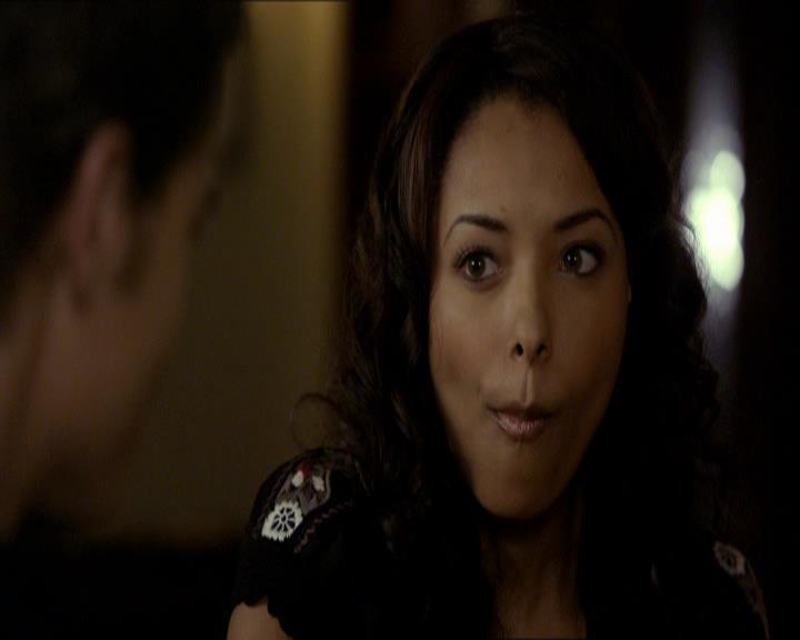 VampireDiariesWorld_dot_org-1x03FridayNightBites0969.jpg