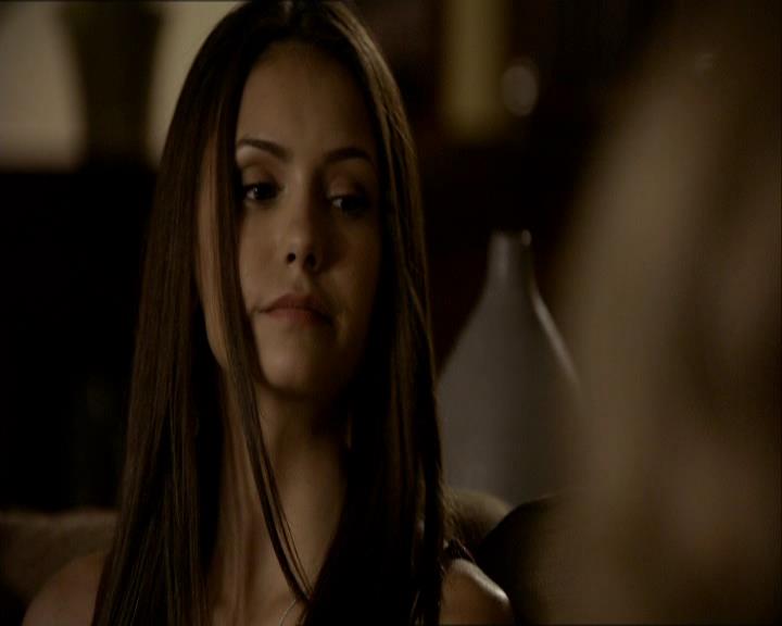 VampireDiariesWorld_dot_org-1x03FridayNightBites1059.jpg