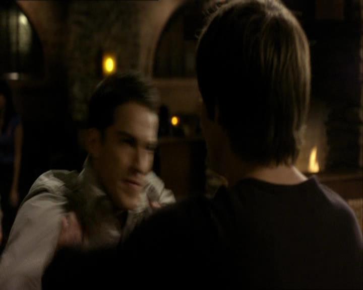 VampireDiariesWorld_dot_org-1x03FridayNightBites1114.jpg