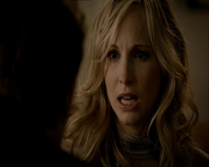 VampireDiariesWorld_dot_org-1x03FridayNightBites1282.jpg