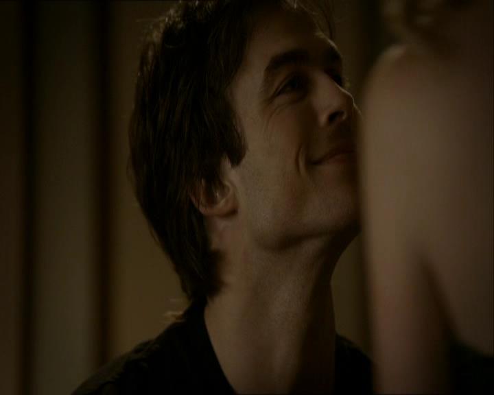 VampireDiariesWorld_dot_org-1x03FridayNightBites1317.jpg